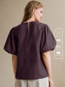 Arave 女款輕量亮面布料寬鬆百褶鏤空對比蕾絲泡泡短袖圓領日常通勤上衣 - 中紫紅色 - 查看 4