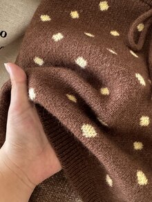 CosyJoli Lässiger Damen-Strickrock für Zuhause und Feiertage, figurbetonter Bodycon-Rock für Herbst/Winter, kaffeebraun mit gelben Punkts, Strickrock mit Schleife vorne - Kaffeebraun - Übersicht 6