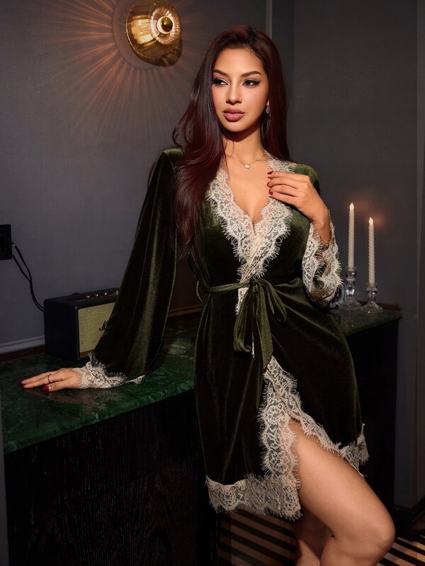 SilkySpell Women's Comfortable Loose Lace Patchwork Velvet Green Robe