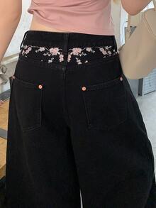 Dazy Plus Loose Floral Embroidered Casual Long Curved Leg Jeans For Girls, Versatile Denim Pants - Black - View 2