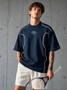 Sport MetroGents 男士圓領蜘蛛印花短袖T恤，黑色底色配白色線條對比設計，休閒百搭運動上衣 - 藏蓝色 - 查看 3