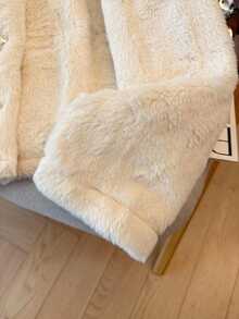 GlowEve CURVE Plus Size Women's New Autumn/Winter Elegant Single-Breasted Plush Jacket - Apricot - View 6