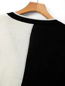 GlowEve CURVE Sweater Pullover Lengan Panjang Leher V Kancing Warna Kontras Kasual Elegan Ukuran Besar untuk Kantor Formal Hitam Putih Musim Gugur - Hitam dan Putih - View 6