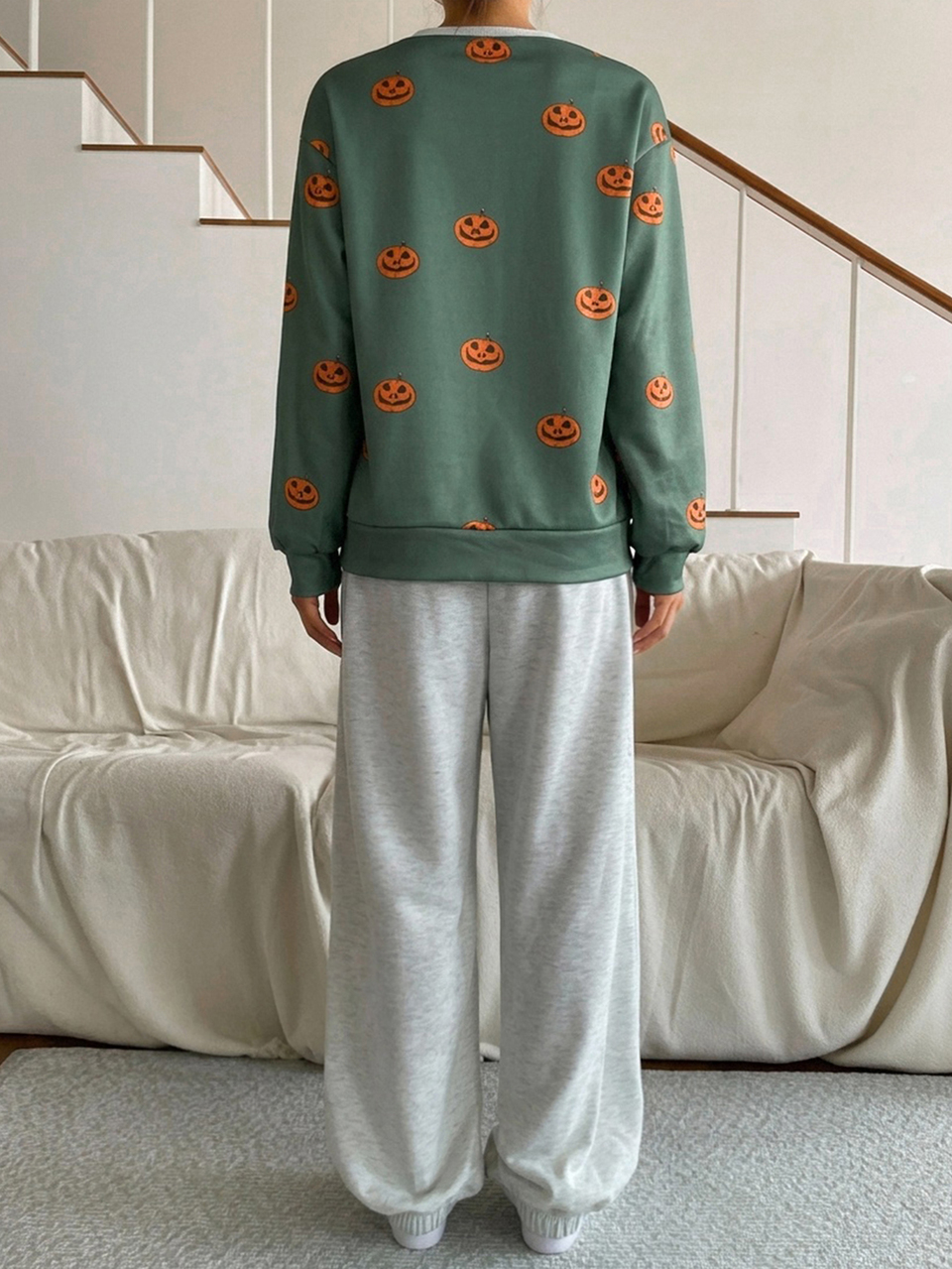 TOM AND JERRY X DAZY Women's Winter Halloween Pumpkin Cartoon Pattern Loose Top & Letter Print Pajama Pants Set