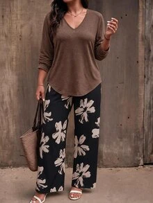 SHEIN LUNE 秋季長袖V領棕色大尺碼直筒花卉長褲兩件套 度假黑色波希米亞休閒風 - 彩色 - 查看 1