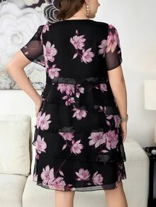 SHEIN Clasi Plus Size Fashion Floral Print Round Neck Dress For Vacation - Black - View 2