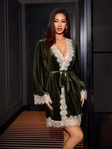 SilkySpell رداء نسائي مريح فضفاض من الدانتيل والقطيفة الأخضر بتصميم مرقع - أخضر - مشاهدة 6