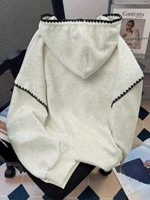 SHEIN 青少年女孩淺灰色連帽衛衣，黑色波浪邊飾，寬鬆落肩長袖套頭衛衣，時尚休閒款，適合春秋校園與日常穿著 - 淺灰色 - 查看 2