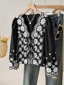 Muvela 女款休閒度假風花卉刺繡前綁帶上衣 - 黑色 - 查看 4