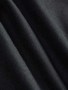 Attitoon Camiseta con cuello halter y patrón de araña con pedrería - Negro - Ver 7