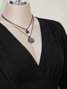 SHEIN ICON 女款純色V領喇叭袖時尚迷你洋裝 - 黑色 - 查看 8