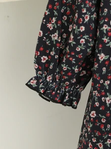 SHEIN 女童秋季碎花寬鬆長袖洋裝，彈性袖口、精緻領口、後開口設計，黑色仙女公主風禮物 - 黑色 - 查看 8