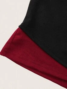Attitoon Camiseta con cuello halter y patrón de araña con pedrería - Negro - Ver 5