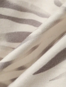 DAZY Versatile Korean Style Zebra Print Lace-Up Long Sleeve Sports Top Fall - Beige - View 3