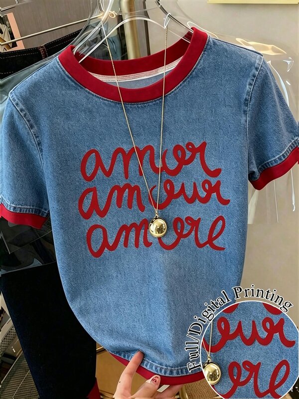 EMERY ROSE Áo thun nữ cổ tròn họa tiết chữ in phối màu tương phản sọc phong cách thường ngày