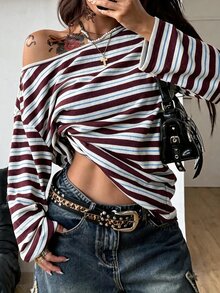 SHEIN 女款街頭風條紋拼色不對稱肩長袖T恤 - 彩色 - 查看 1