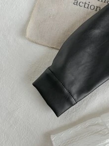 SHEIN Vintaside Kids 女嬰春秋短款黑色PU皮革夾克與白色提花肩帶洋裝2件套，優雅時尚，適合室內/戶外拍照及其他場合 - 黑與白 - 查看 8