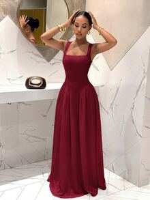 Slaydiva Summer Vacation Elegant Square Neck Fitted Flare Skirt White Long Dress - Burgundy - View 3