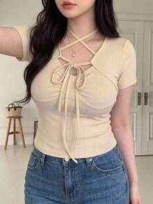 Dazy Plus Áo thun nữ casual đa năng màu trơn, nhún rúm, dây rút, nơ thắt, chiết eo, mẫu mới cho xuân hè thu - Màu be - Xem 2