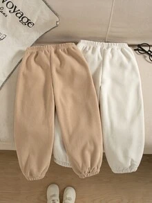 SHEIN 2pcs Set Toddler Boys Fall Corduroy Sweatpants, Fleece‑Lined Loose Fit Solid Beige & Light Brown Pants With Bear Patch & Pockets, Casual Fall Outfits - Multicolor - View 2