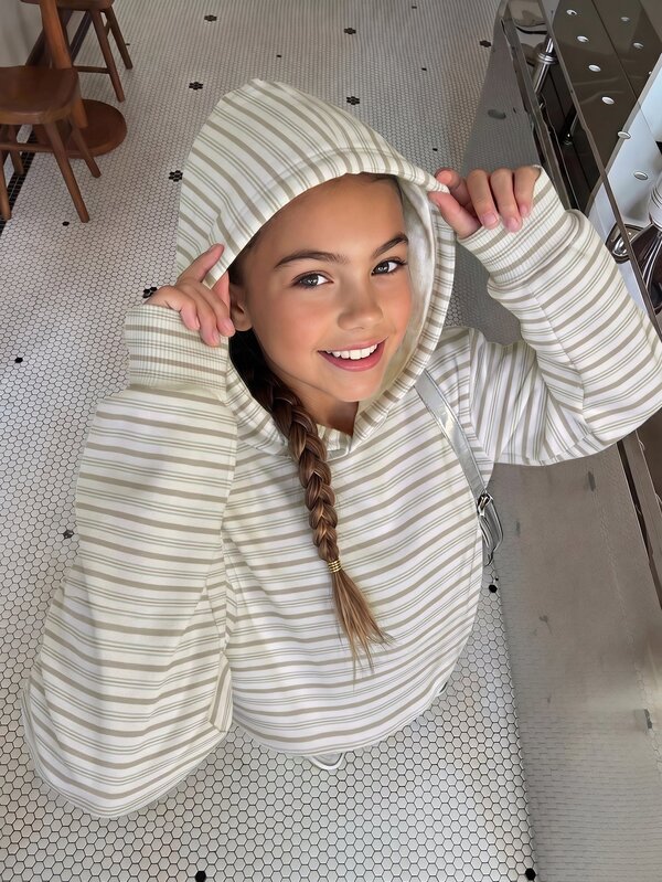 Mom And Me, American Retro Striped Print, Tween Girls Casual Hooded Sweatshirt Street Retro Style, Comfortable And Relaxed, Children's Autumn Layering, Y2K, Sports Set, Outing, Street Style, Campus, Chill Chill