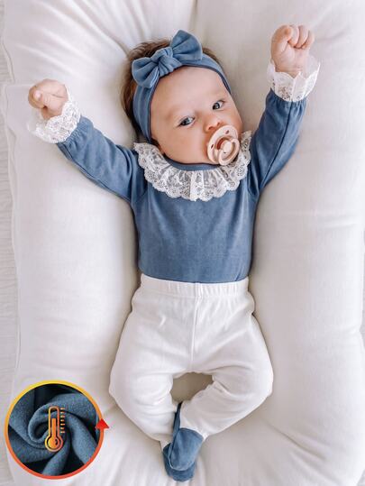 SHEIN Newborn 3 Pieces Set Simple Cute Autumn/Winter Blue Cotton Fleece Sweatshirt Long Sleeve Bodysuit With Exquisite White Lace Trim On Collar And Cuffs, White Footed Pants With Lace Trim, And Headband, Baby Girl Home Wear