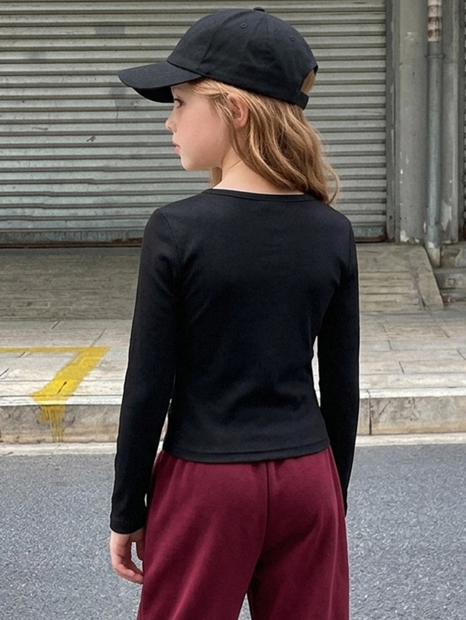 Tween Girl) Black Fitted Long Sleeve Half-Button Front Inner Layer Crew Neck T-Shirt, Autumn