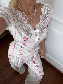 CottageSlumber 2pcs/Set Women's Lace Patchwork Sexy V-Neck Short Sleeve Printed Ribbed Top + Lace Patchwork Sexy Long Pants Pajamas - Multicolor - View 6