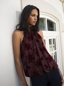 Nöista Floral Print Backless Tie Halter Top - Red Violet - View 1