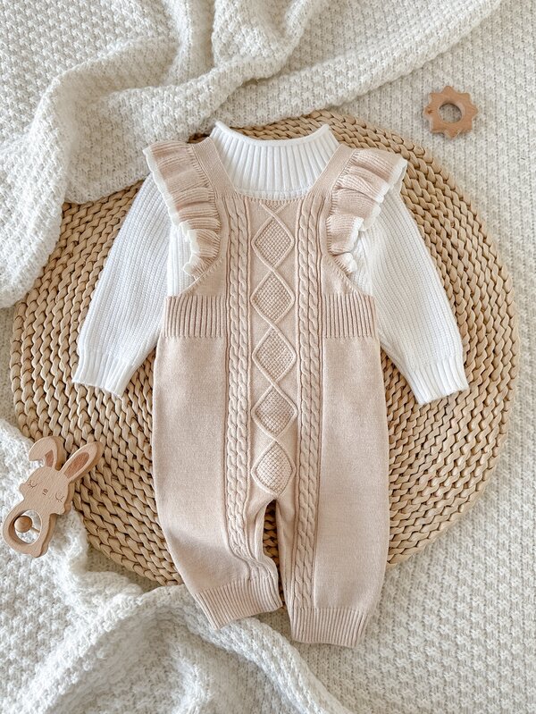 SHEIN Baby Girls Sweater Onesies Autumn Winter Infant Toddler Jumpsuit White Beige Color Suspenders Long Pants Family Matching Fairy Cute Casual Photoshoot