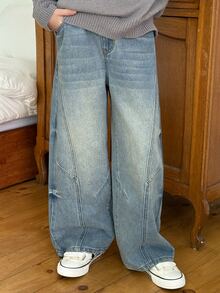 DAZY Tween Girl) Casual Loose Washed Distressed Patchwork Versatile Autumn/Winter Denim Jeans - Light Wash - View 3