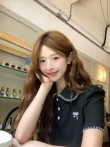 DAZY 女款韓式休閒短袖翻領T恤 - 黑色 - 查看 6