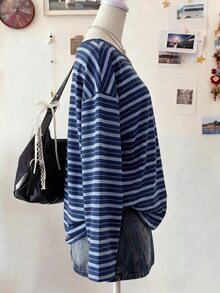 Lalippa 大尺碼時尚休閒基本款圓領長袖藍底白條紋印花T恤 - 彩色 - 查看 4