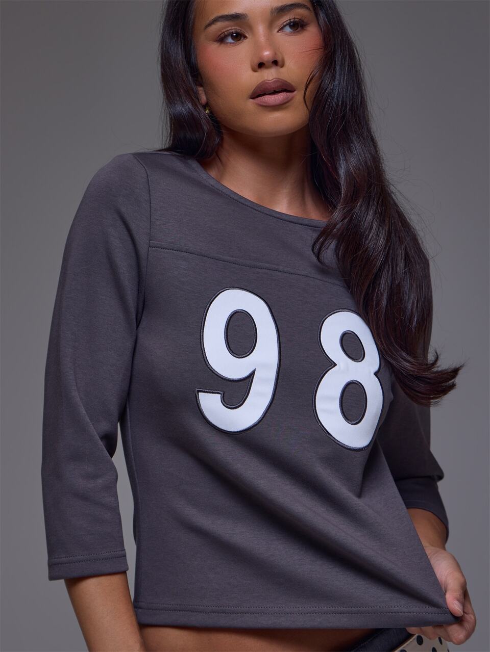 Charcoal Graphic Detail 3/4 Sleeve Longline Top