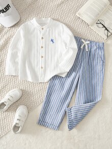 PrepCrw 兒童小男孩學院風刺繡Logo立領長袖襯衫/長褲套裝 - 藍色 - 查看 4