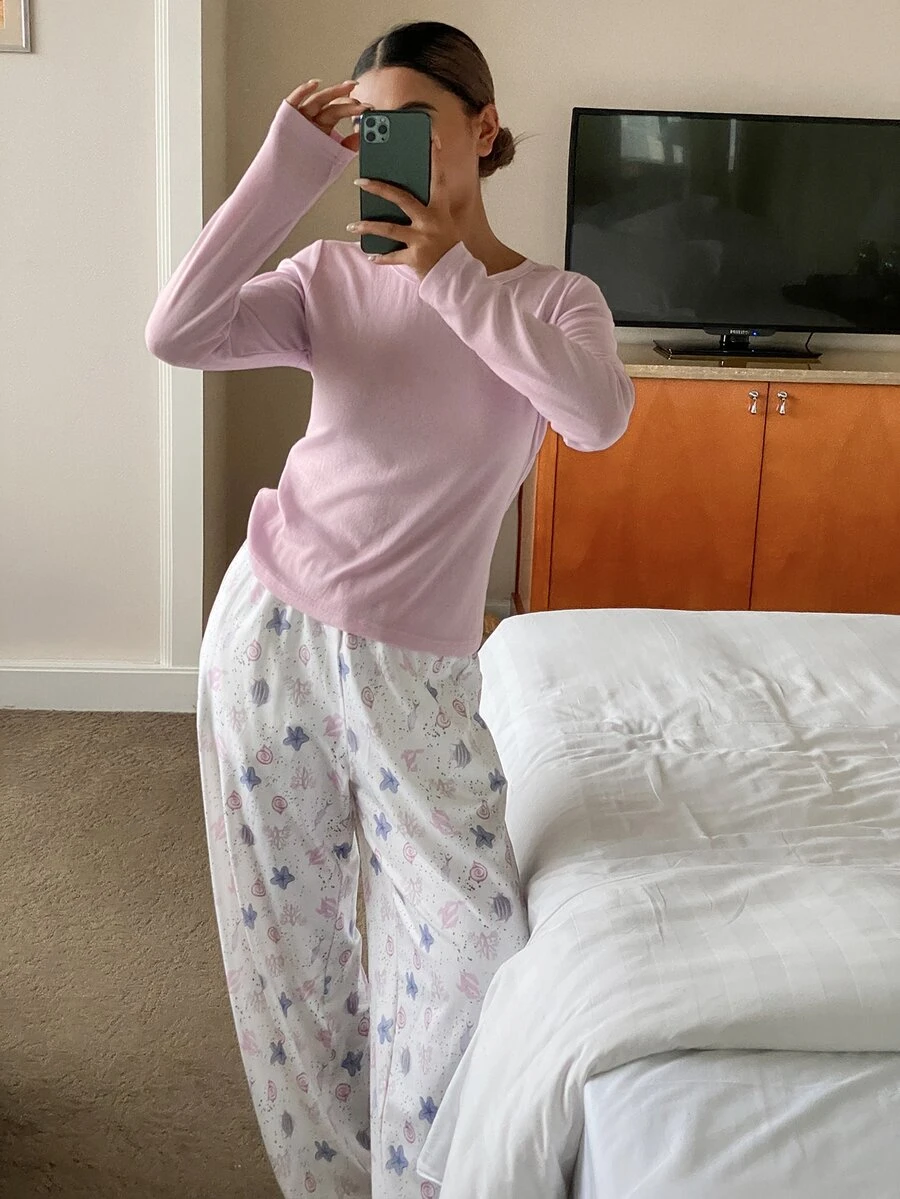 DAZY 青少年女孩秋季服飾 寬鬆舒適春秋居家休閒套裝 V領T恤與格紋直筒長褲 - 淺粉色 - 查看 1