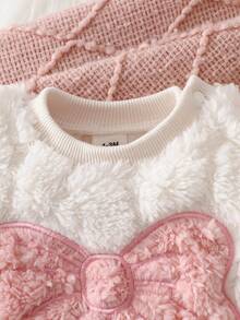 SHEIN Infant Clothes Autumn/Winter New Sweet Cute Sweatshirt & Fuzzy Long Pants 2 Pieces Set, Pink Cute Bear Head Pattern, Baby Outfit Set - Baby Pink - View 6