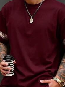 Manfinity Dauomo Men's Round Neck Printed T-Shirt - Round Neck Casual Top - Lightweight T-Shirt Suitable For All Seasons - Multicolor - View 3