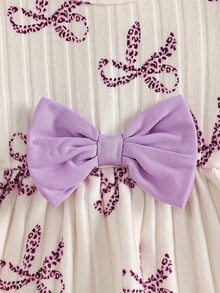 SHEIN Vintaside Kids 2件組新生女嬰杏色蝴蝶結豹紋圓領長袖荷葉袖抓絨內裡羅紋軟布料T恤＋彈性腰休閒粉色長褲，可愛時尚韓風甜美套裝，適合秋冬日常穿著、旅行、度假、派對及其他室內/戶外場合 - 紫色 - 查看 6
