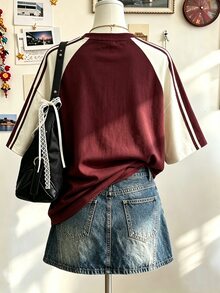 Lalippa 運動風字母圖案數位印花時尚極簡寬鬆中長版圓領落肩女款T恤，送給朋友的禮物 - 彩色 - 查看 2