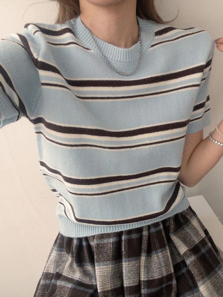 DAZY Women's Korean Style Striped Colorblock Short Sleeve Round Neck Knit Top Fall - Navy Blue - View 1
