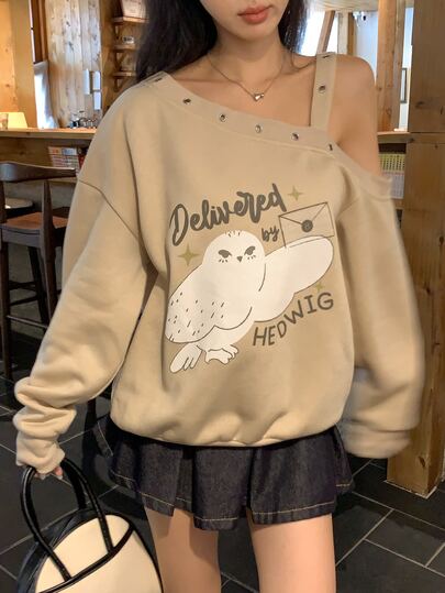 DAZY Women's Letter Cartoon Print Cold Shoulder Casual Daily Long Sleeve Sweatshirt