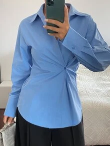 DAZY Blus Kasual Wanita Lengan Panjang Kerah Asimetris Pas Badan Warna Polos untuk Liburan Musim Semi/Gugur - Biru - View 2