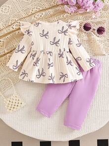 SHEIN Vintaside Kids 2件組新生女嬰杏色蝴蝶結豹紋圓領長袖荷葉袖抓絨內裡羅紋軟布料T恤＋彈性腰休閒粉色長褲，可愛時尚韓風甜美套裝，適合秋冬日常穿著、旅行、度假、派對及其他室內/戶外場合 - 紫色 - 查看 2