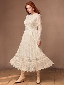 MOTF PREMIUM PLUS SIZE WOMEN'S LACE & PEARL CHAIN DECOR DRESS - Beige - View 4