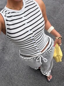 Muchica Setelan 2 Potong Ukuran Plus Motif Garis-Garis Blok Warna dengan Kancing dan Celana Longgar Bertali Pinggang - Light Grey - View 6