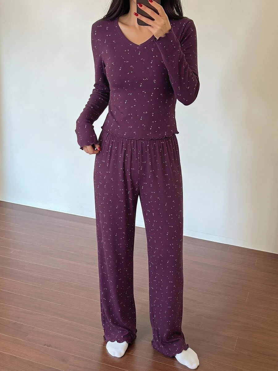 DAZY 2件組甜美碎花修身短袖T恤與寬鬆短款睡褲套裝,夏季女款睡衣 - 紫色 - 查看 1