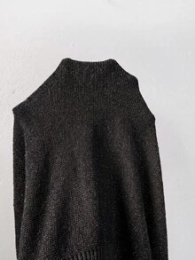 SHEIN 新款春夏秋冬時尚亮絲針織斜裁V領上衣 女款落肩七分袖收口上衣 - 黑色 - 查看 9
