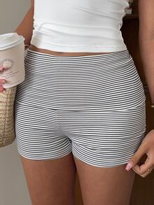 SHEIN BASICS 休閒極簡風彈性腰頭黑白細條紋針織短褲，適合春夏穿著 - 彩色 - 查看 6