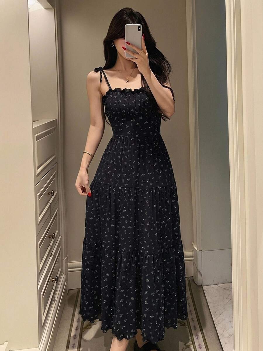 DAZY 度假風碎花細肩帶洋裝 夏季女款睡裙 - 黑色 - 查看 1
